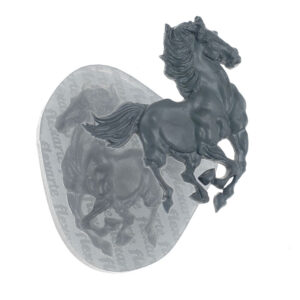 707 Cavalo de Raça Médio